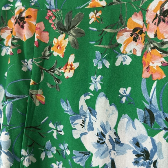 LOFT Floral Fluid Green Midi Skirt - Picture 3 of 7